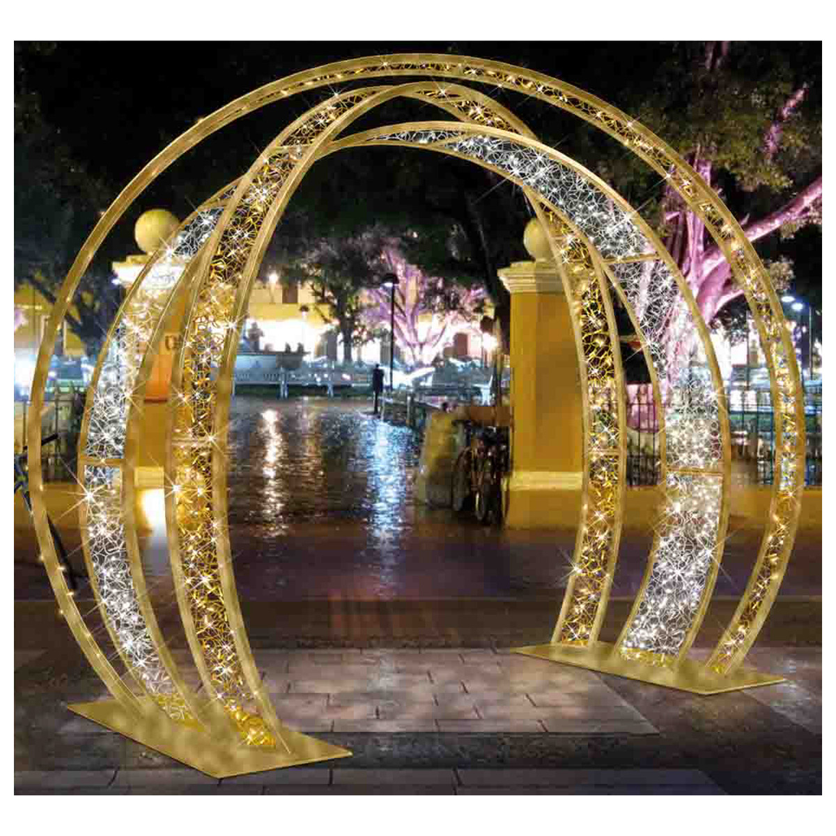 3D Walkthrough Arch - Large Commercial Display - Three Ring Knitted - LED Lights - 11.5ft tall